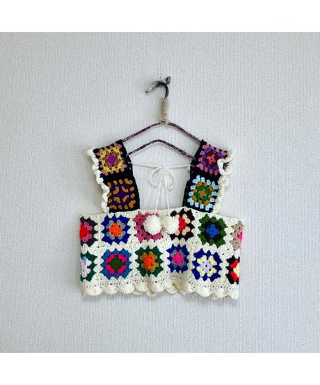 granny square vest white×black
