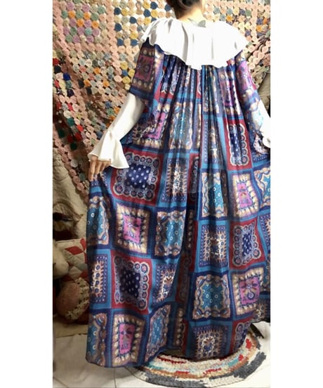 70's handkerchief motif dress