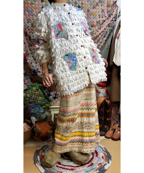 70s embroidered ribbon work skirt