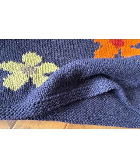 ecuador hand knit daisy sweater