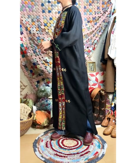 palestinian embroidered dress