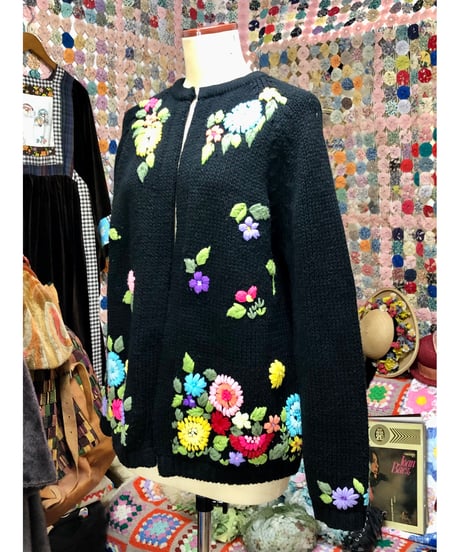 60s embroidered cardigan