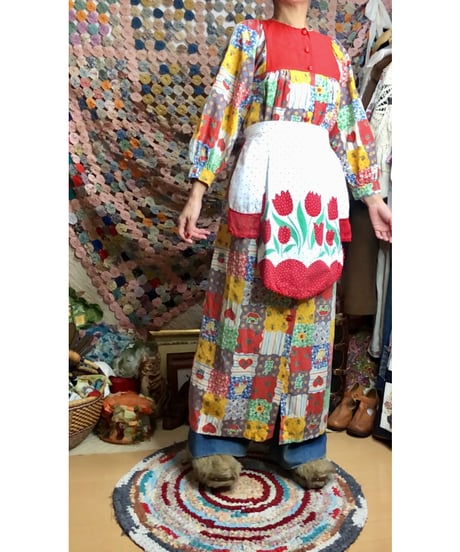 50s tulip motif half apron