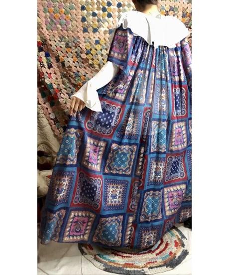 70's handkerchief motif dress