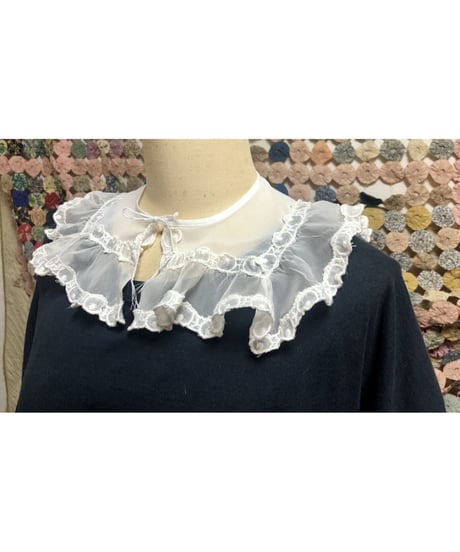 vintage collar ③