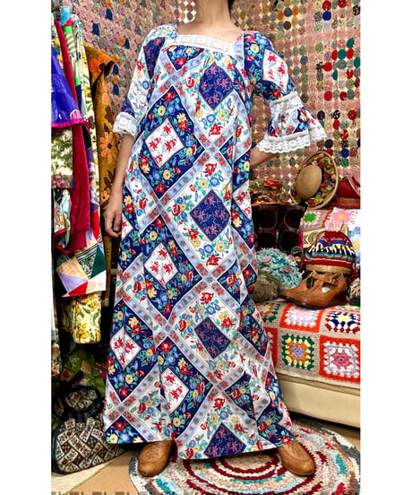 70s flower print dress