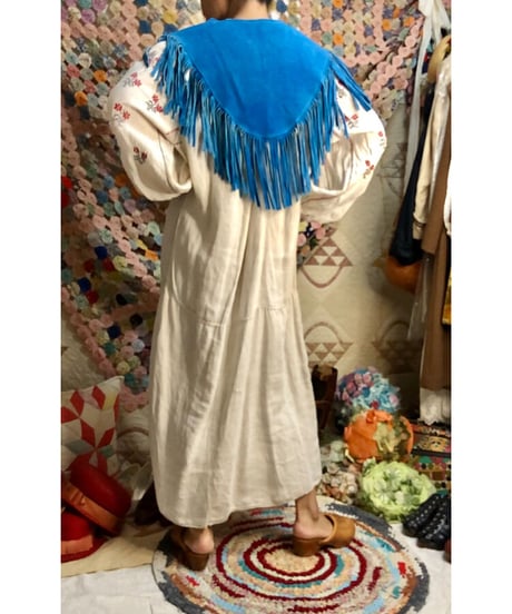 fringe suède collar