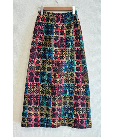 70s embroidered quilting skirt