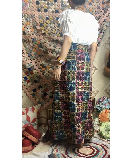 1960-70's embroidered quilting skirt