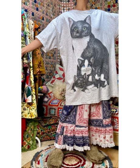cats tee