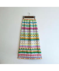 70s embroidered ribbon work skirt