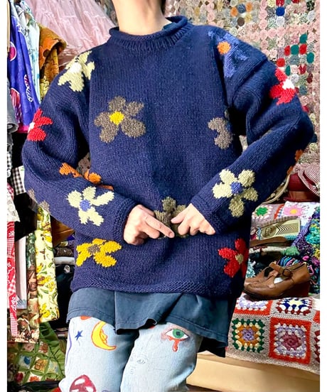 ecuador hand knit daisy sweater