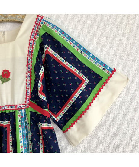 1970's handkerchief motif one-piece