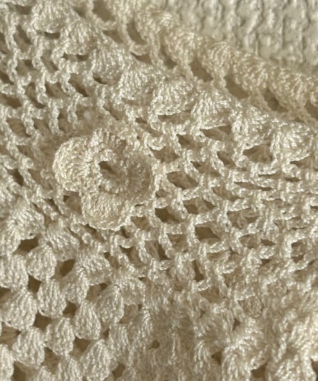 small flower crochet collar