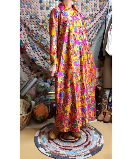 70s  psychedelic flower dress