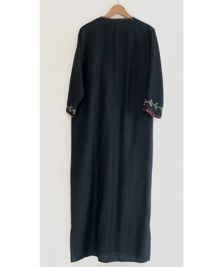 palestinian embroidered dress
