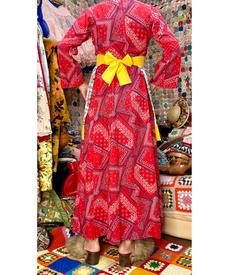 folk art half apron