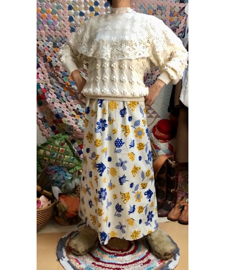 90s hand knit design sweater