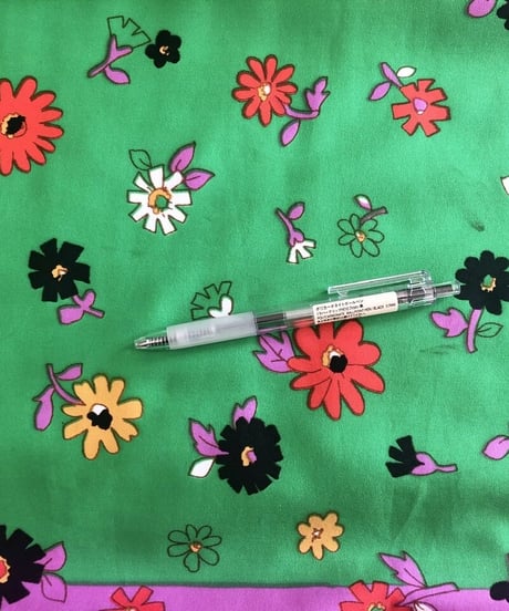 1960-70's balloon sleeve flower one-piece