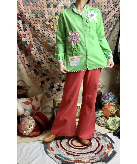 70's flower patch shirt