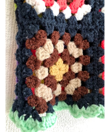 granny square vest black×green