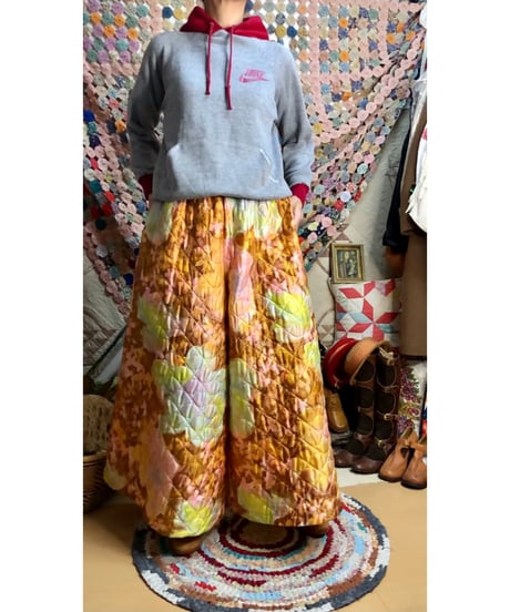 70s quilted super wide pants