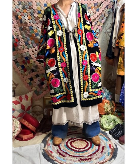 suzani embroidered robe