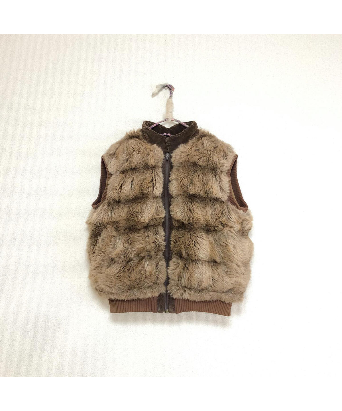70-80's hansa branta by stearns faux fur down v