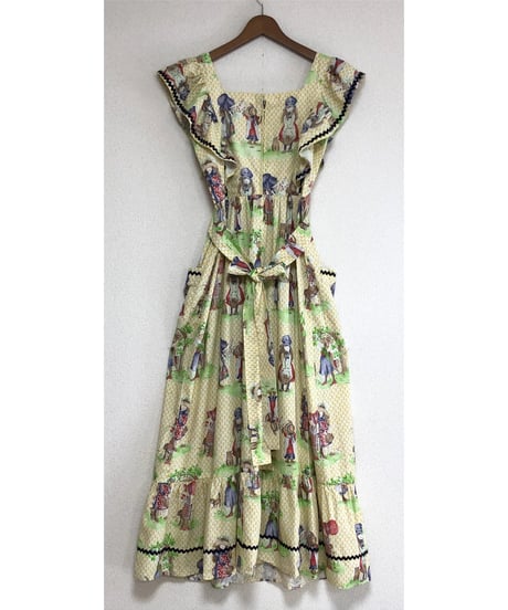 holly hobbie apron dress