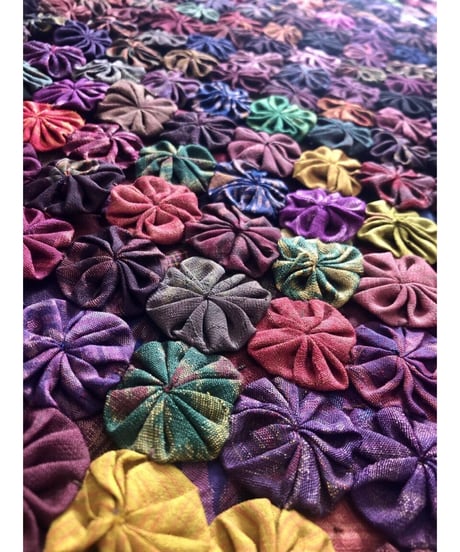 yo-yo quilt gown