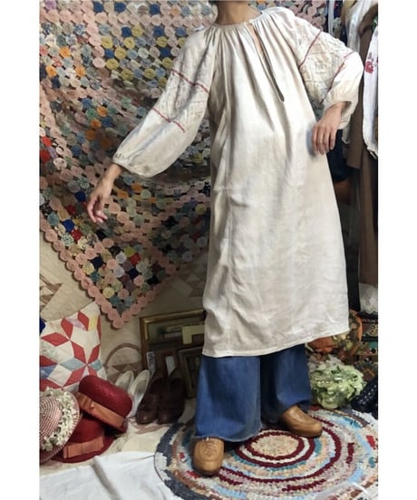 vintage ukrainian embroidered one-piece linen white