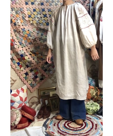 vintage ukrainian embroidered one-piece linen white