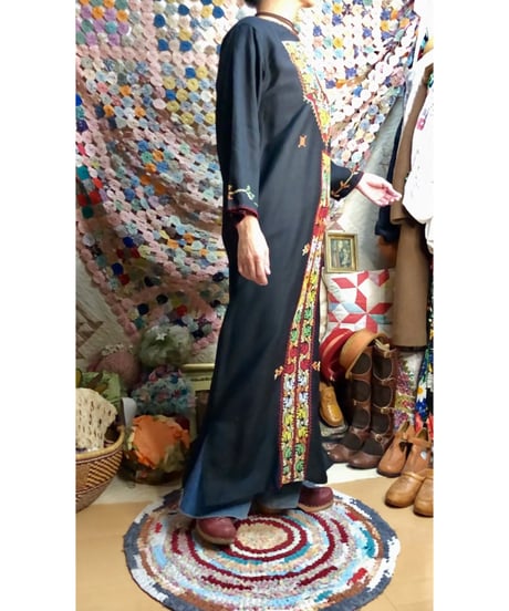 palestinian embroidered dress