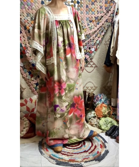 60-70's flower lace dress