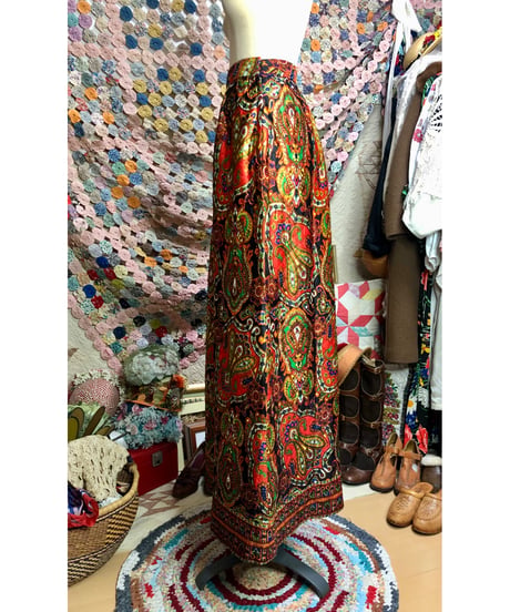 70s paisley quilting skirt