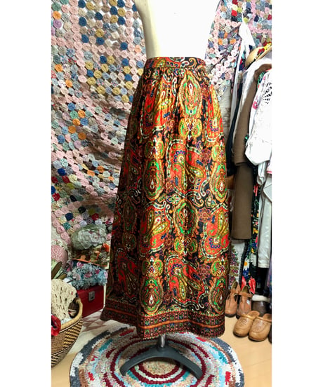 70s paisley quilting skirt