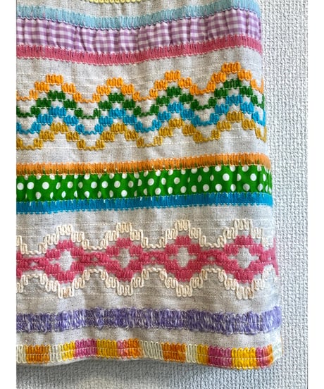 70s embroidered ribbon work skirt