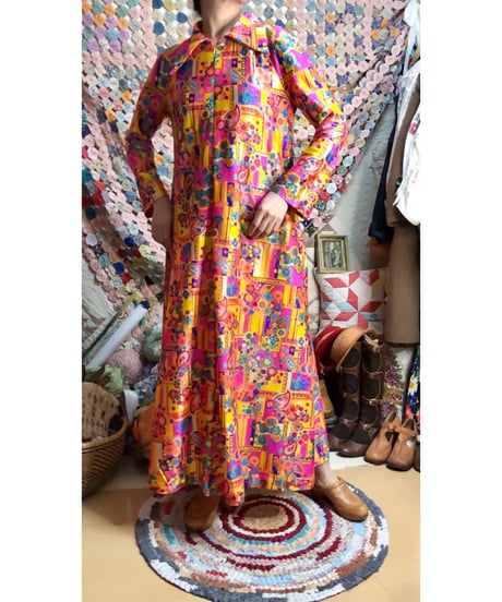 70s  psychedelic flower dress