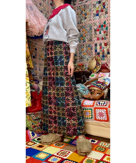 70s embroidered quilting skirt