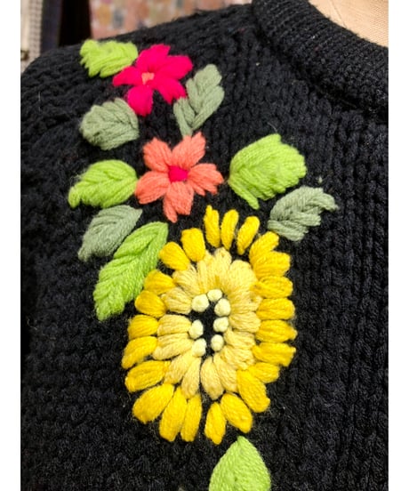 60s embroidered cardigan