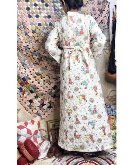 1970's girl's and flower print quilted one-piece