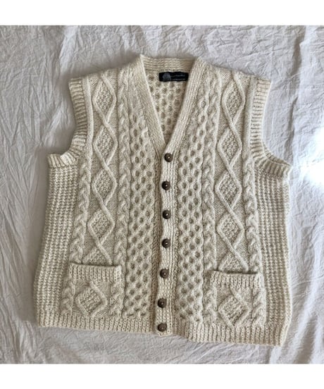 cable knit vest