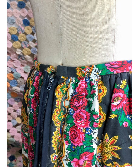 70s paisley and flower quilting skirt
