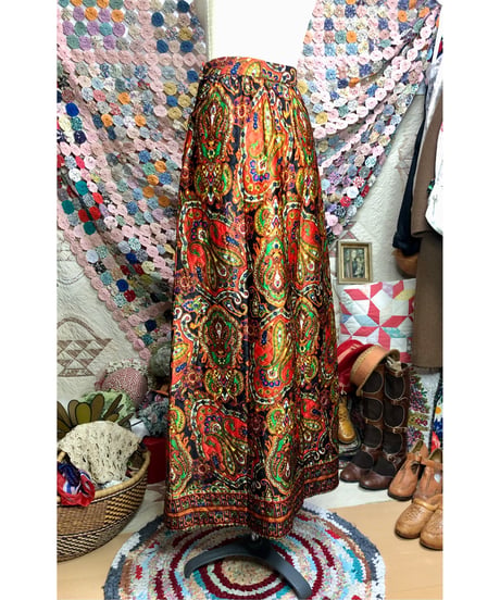 70s paisley quilting skirt