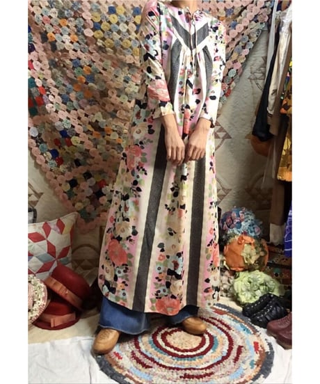 70's flower lace print dress