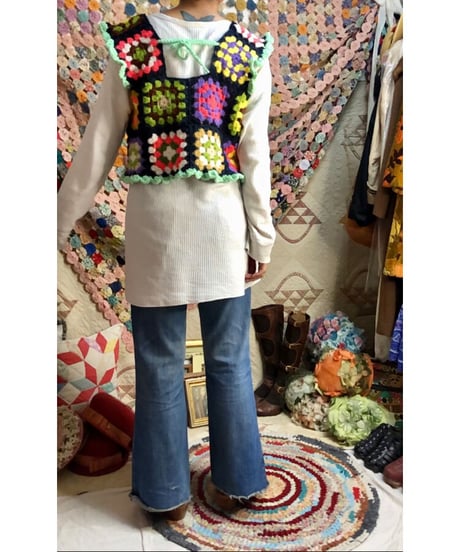 granny square vest black×green