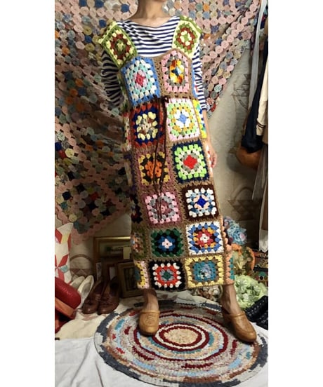 granny square one-piece beige