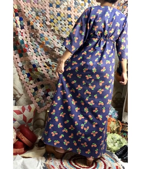 70's belly flower one-piece