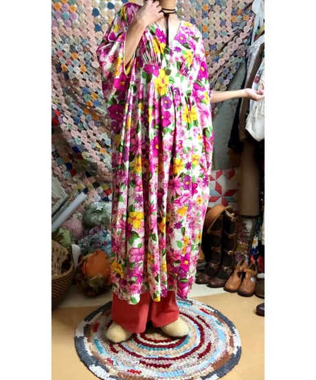 70s flower easy dress
