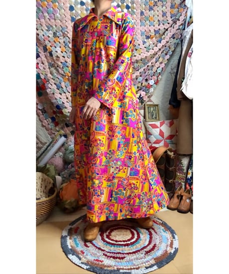 70s  psychedelic flower dress